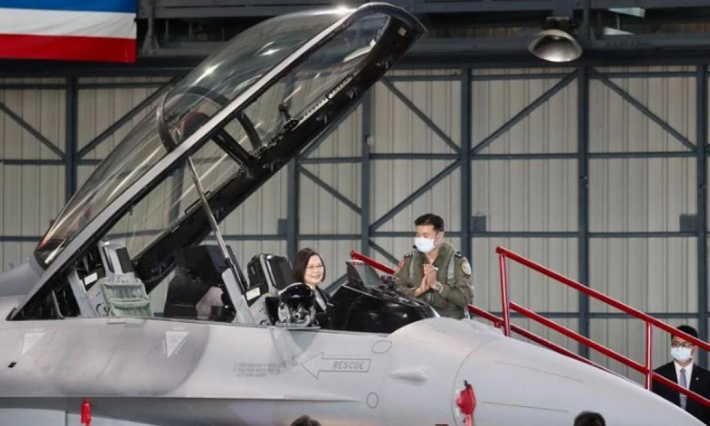 Ταϊβάν: Τέθηκε σε υπηρεσία πτέρυγα μάχης με F-16V, εν μέσω κλιμάκωσης των εντάσεων με την Κίνα